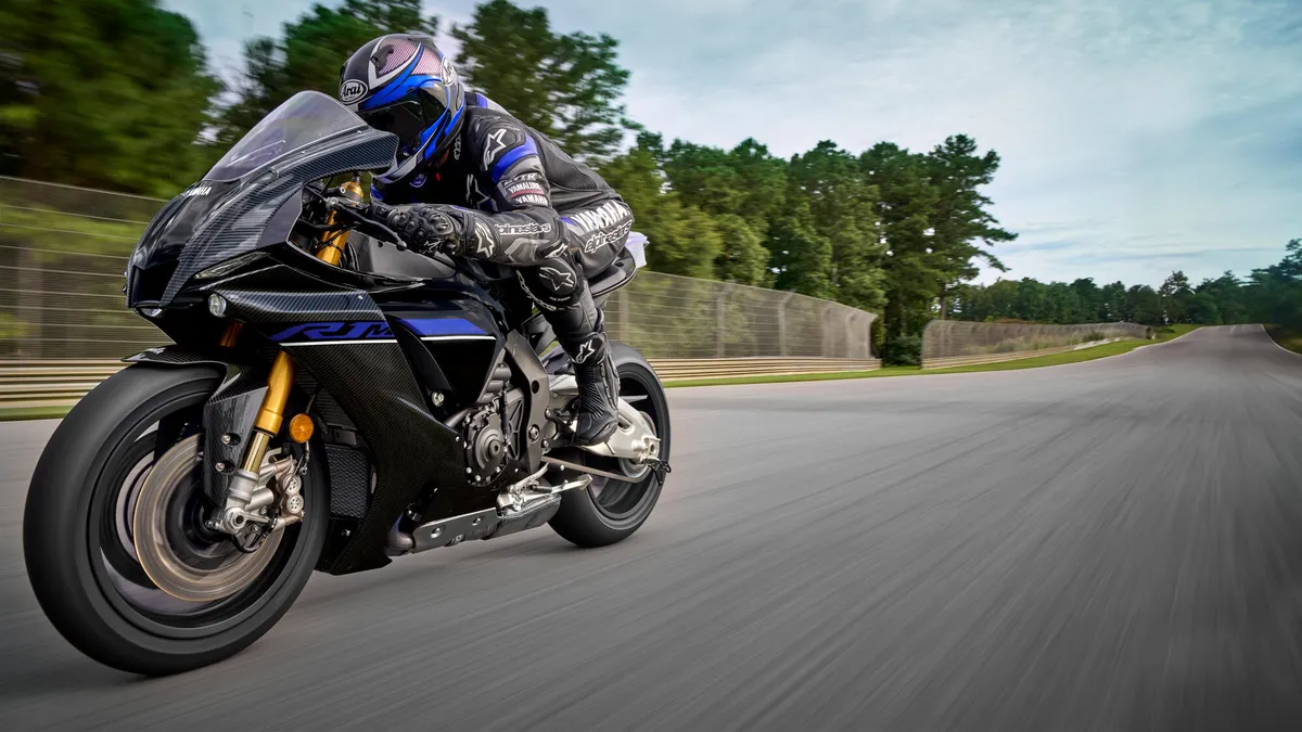 YAMAHA YZF-R1M (2024-Present)