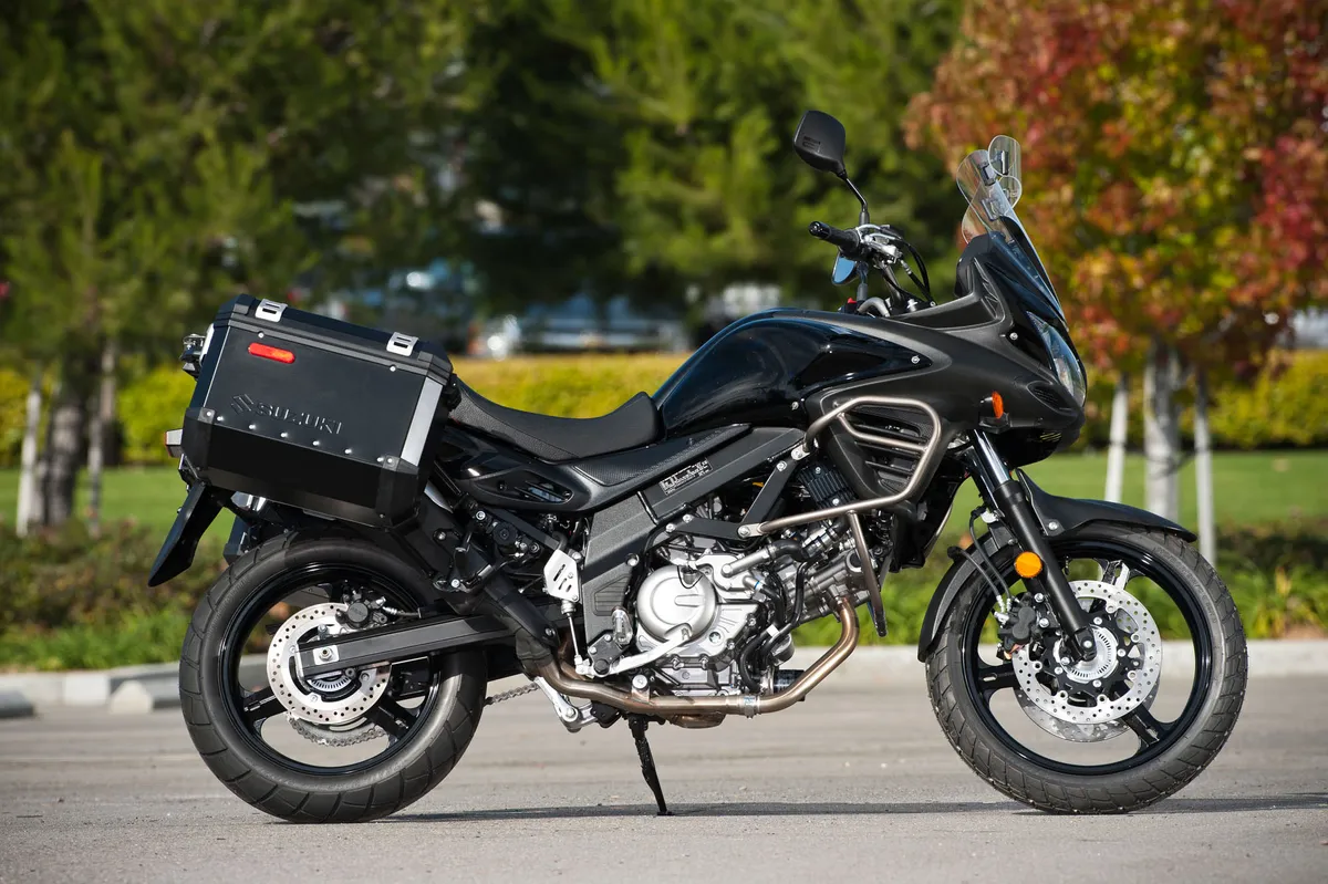 SUZUKI V-Strom 650 Adventure (2011-2012)