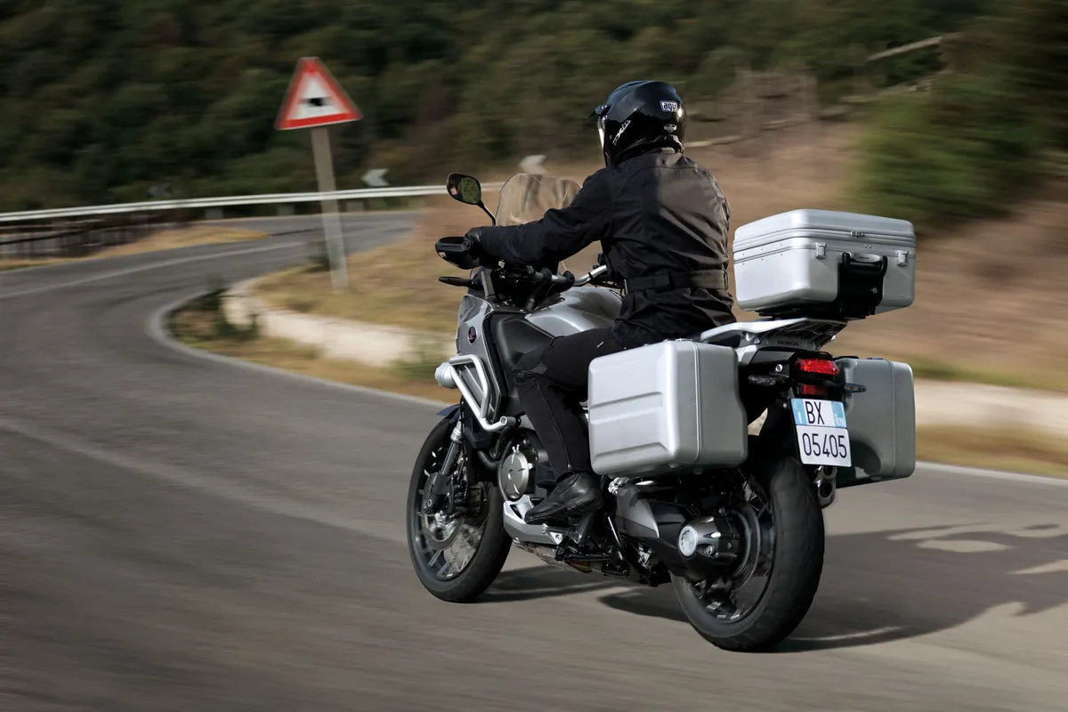HONDA Crosstourer (2011-2012)