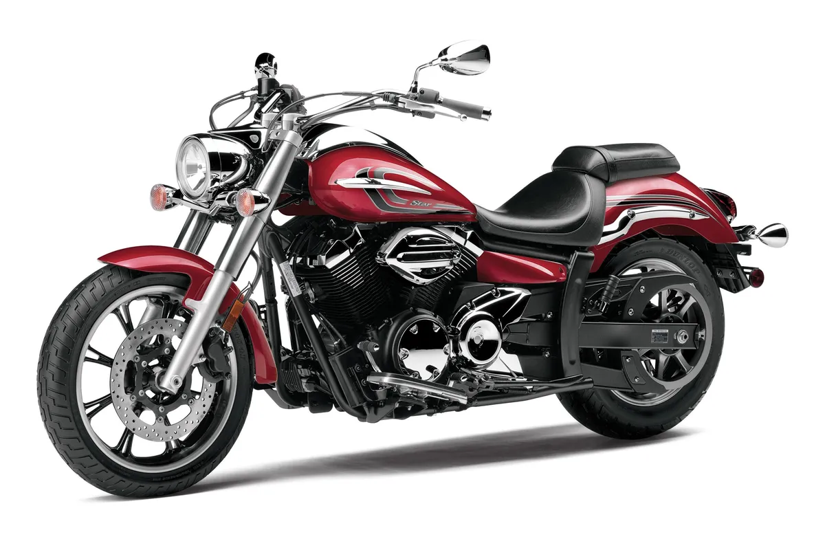 YAMAHA V-Star 950 (2013-2014)