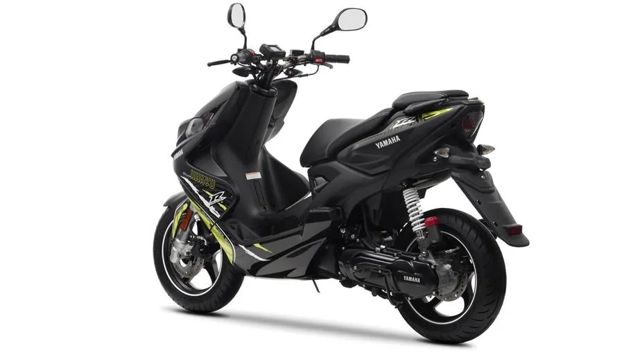 YAMAHA Aerox Naked (2012-2014)