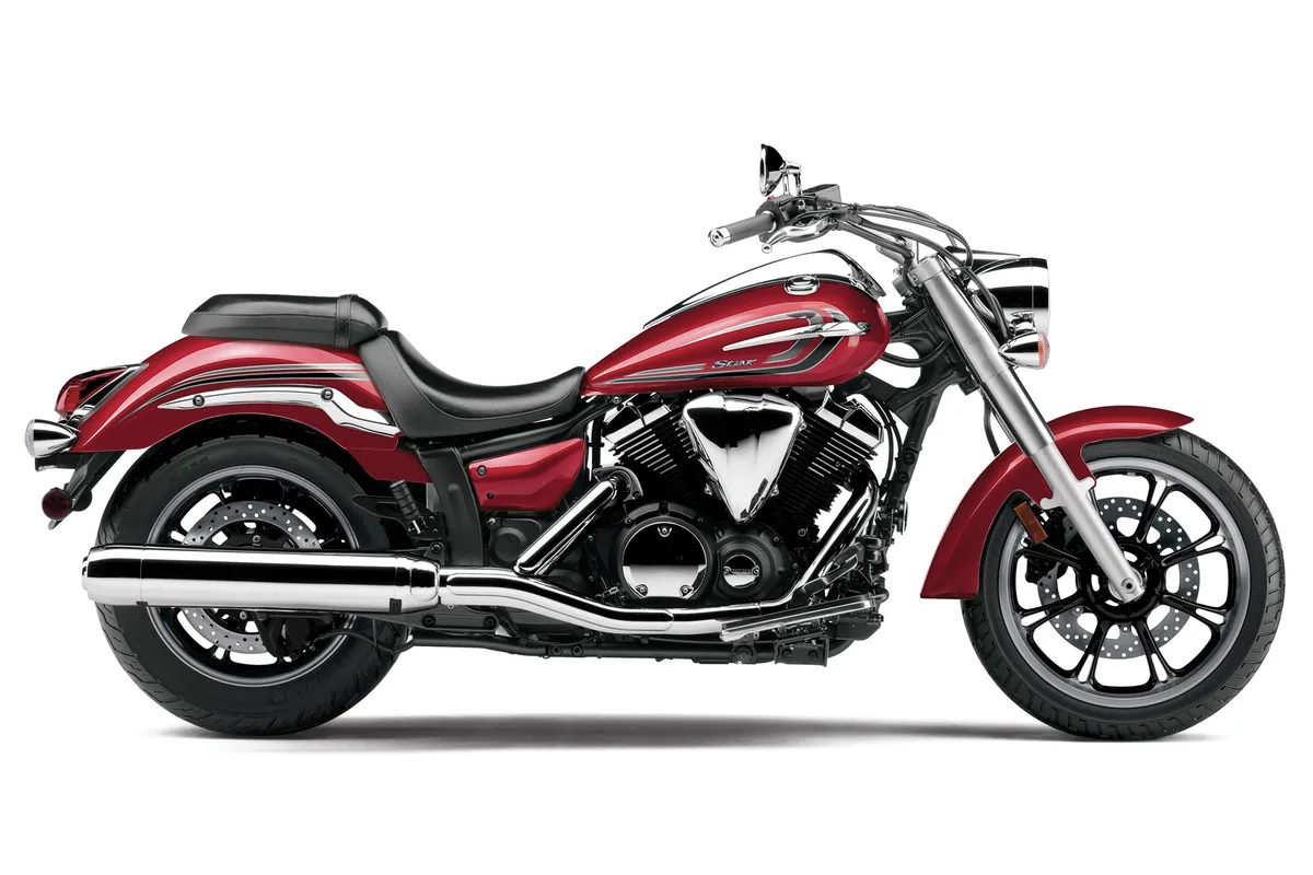 YAMAHA V-Star 950 (2013-2014)