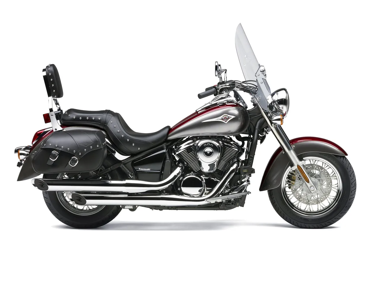 KAWASAKI VN900 Classic Light Tourer (2013-2014)