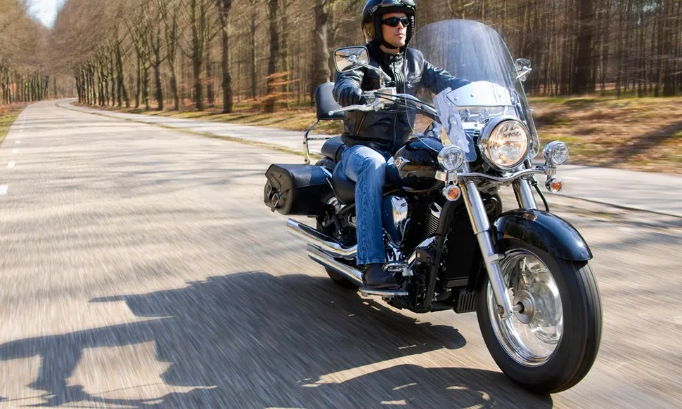 KAWASAKI VN900 Classic Light Tourer (2008-2009)