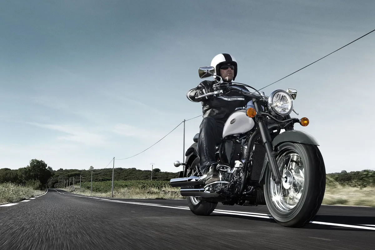 KAWASAKI Vulcan 900 Classic Special Edition (2011-2012)