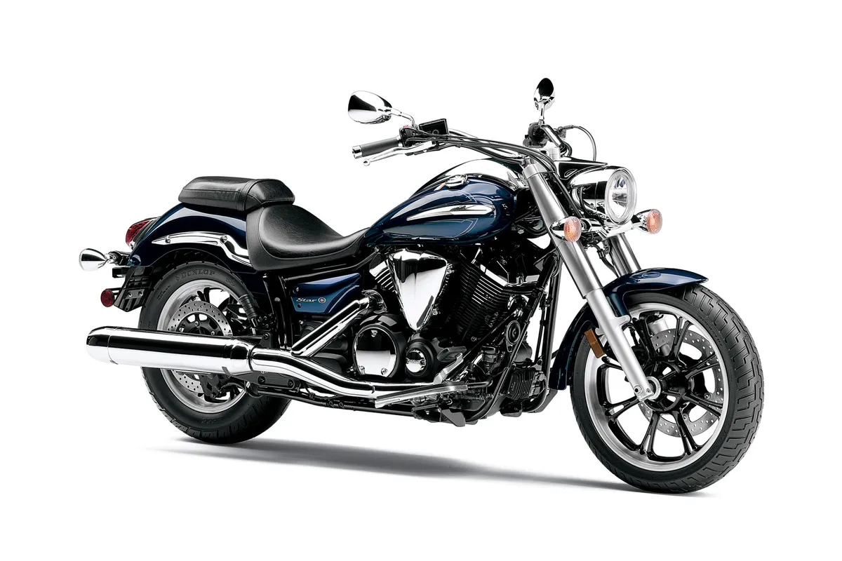 YAMAHA V-Star 950 (2010-2011)