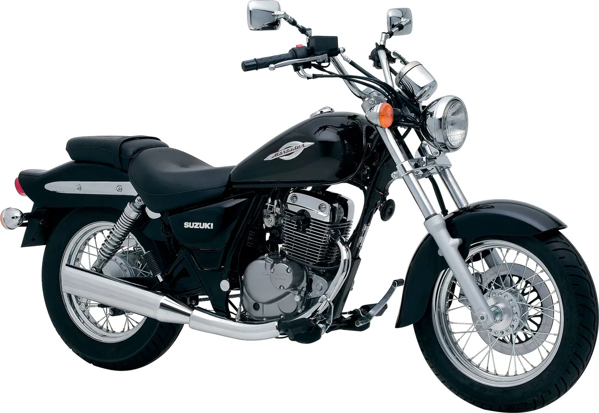 SUZUKI Marauder 125 (2011-2012)