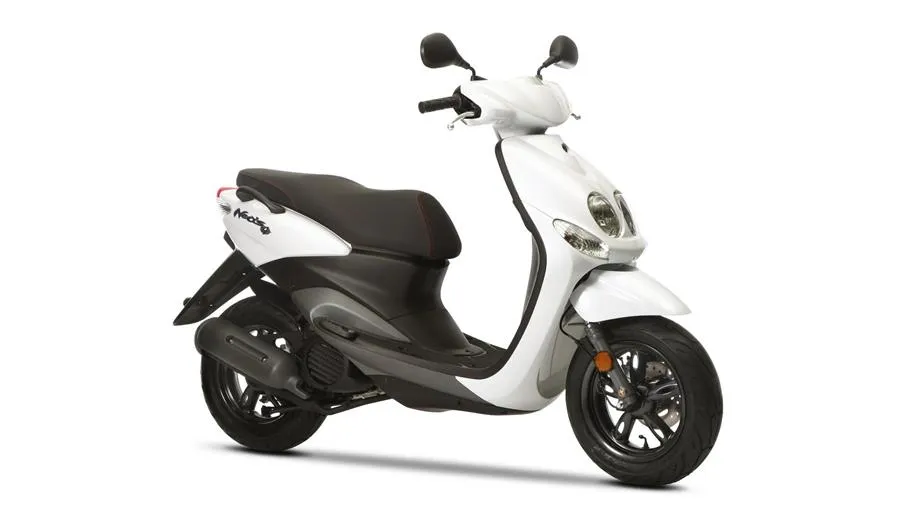 YAMAHA Neo's 4 (2012-2013)