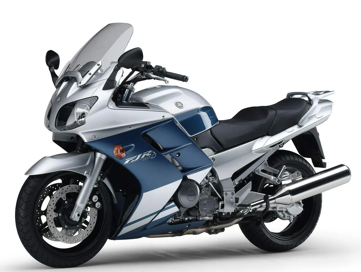 YAMAHA FJR1300 (2005-2005)