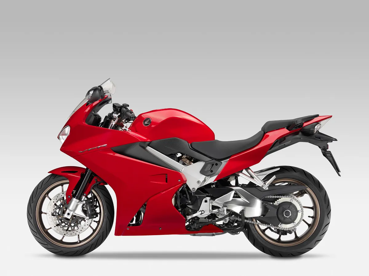 HONDA VFR800F Interceptor (2013-2014)