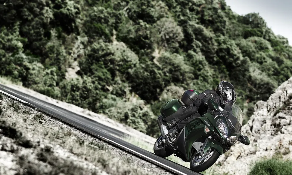 KAWASAKI 1400GTR Grand Tourer (2010-2011)
