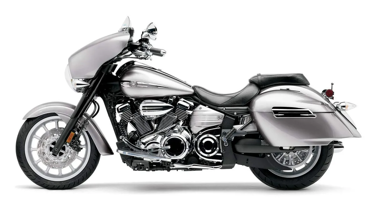 YAMAHA Stratoliner Deluxe (2012-2013)